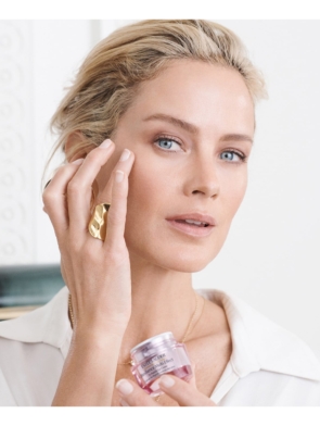 CONTOUR CREAM ESTÉE LAUDER RESILIENCE LIFT TRI-PEPTIDE EYE