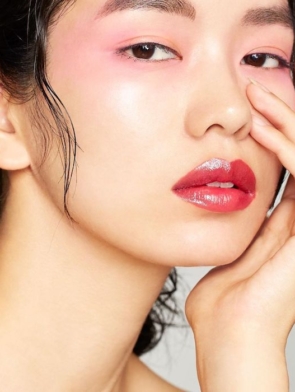 phan-ma-hong-shiseido-minimalist-whippedpowder-blush-dang-kem-5gr-7