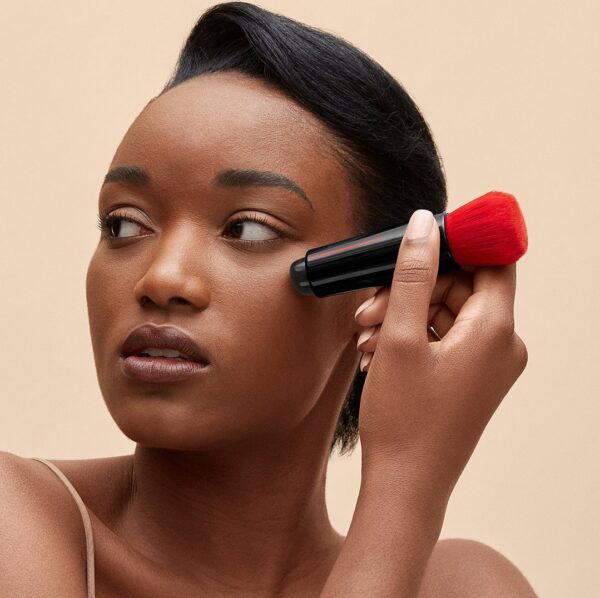 Shiseido Daiya Fude Face Brush Duo - Image 2
