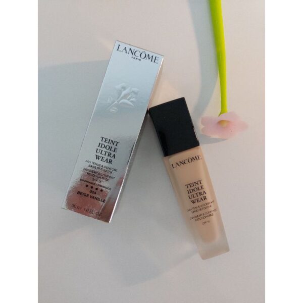 Lancôme Teint Idole Wear Foundation - Image 2