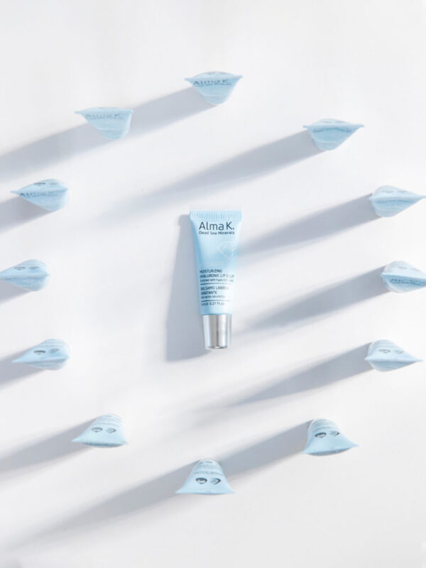 MOISTURIZING HYALURONIC LIP BALM - Image 2