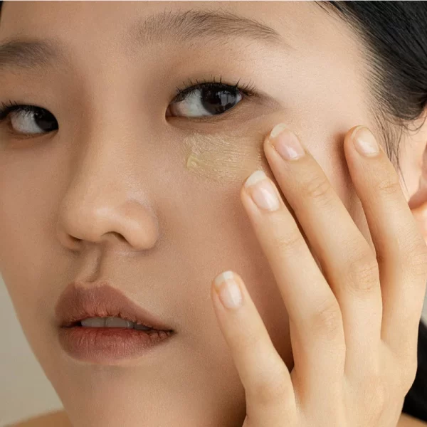 Revive Eye Serum : Ginseng + Retinal - Image 2