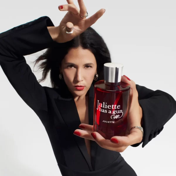 Juliette Juliette Has A Gun - Image 3