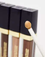 Futurist Soft Touch Brightening Skincealer Concealer - Image 3