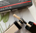 Shiseido Synchro Skin Self-Refreshing Concealer - Image 2